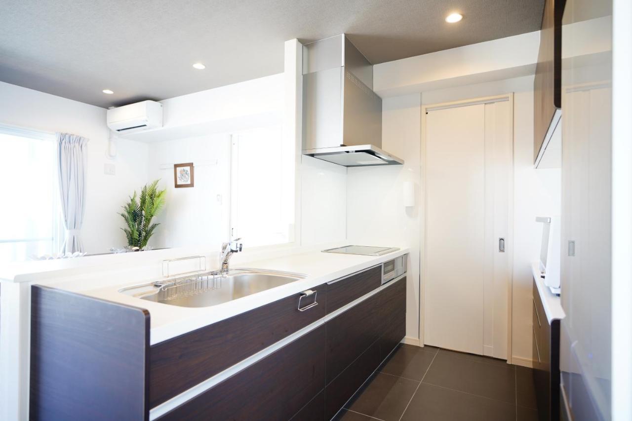 Sunshine Coast Apartment Chatan Exterior foto